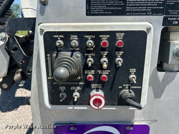 image for item FC2726 2009 International WorkStar 7400 sewer jetter truck