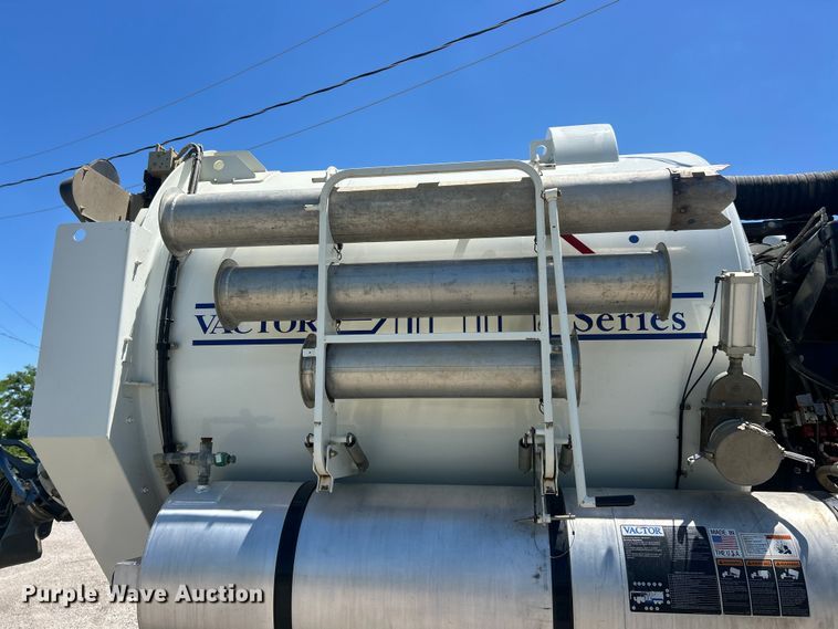 image for item FC2726 2009 International WorkStar 7400 sewer jetter truck