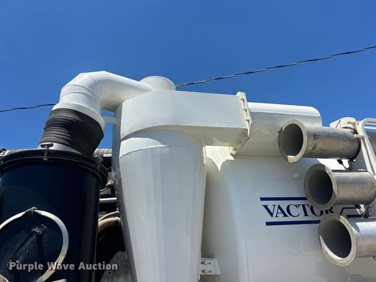 image for item FC2726 2009 International WorkStar 7400 sewer jetter truck