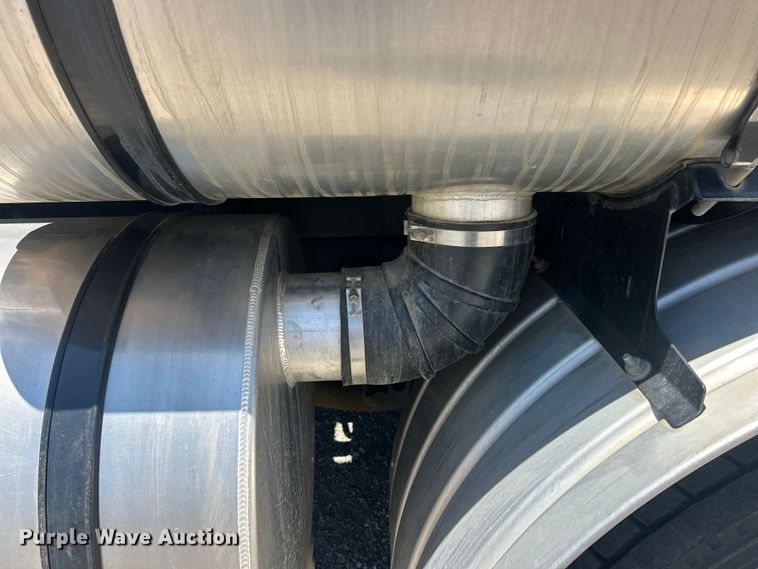 image for item FC2726 2009 International WorkStar 7400 sewer jetter truck