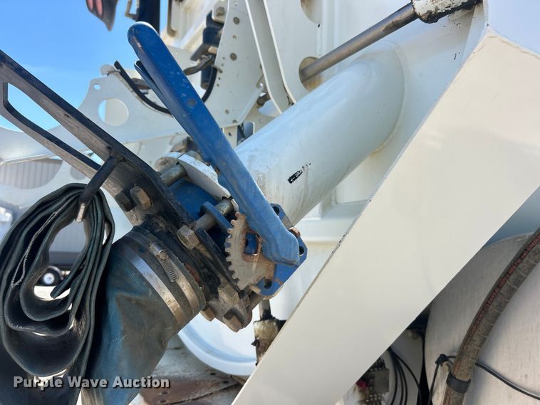 image for item FC2726 2009 International WorkStar 7400 sewer jetter truck