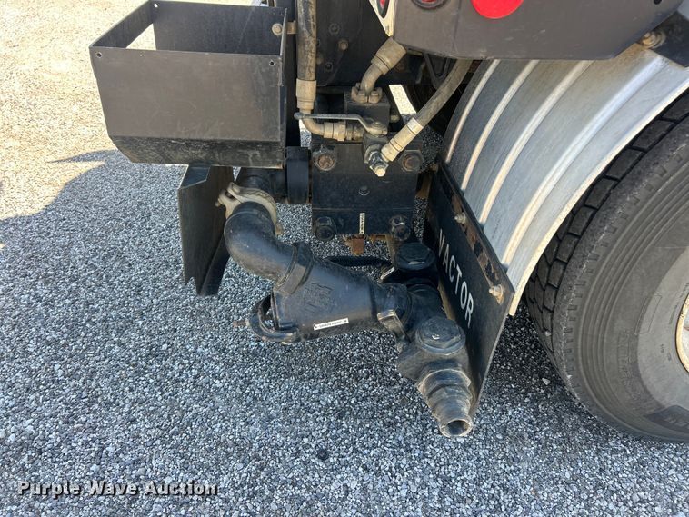 image for item FC2726 2009 International WorkStar 7400 sewer jetter truck