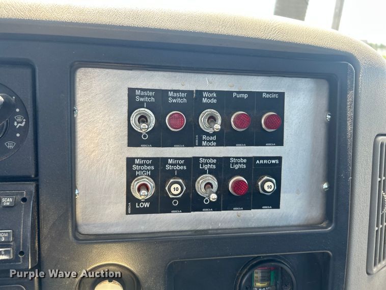 image for item FC2726 2009 International WorkStar 7400 sewer jetter truck