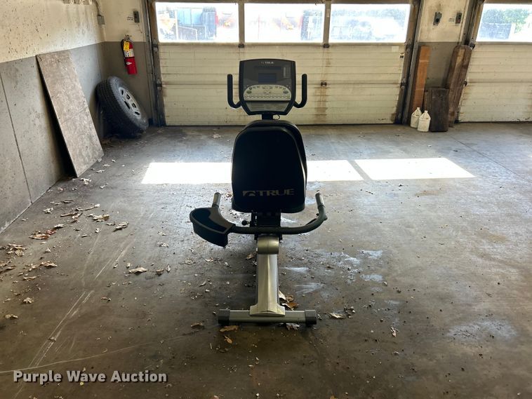 image for item FC2751 True CS800 exercise bike