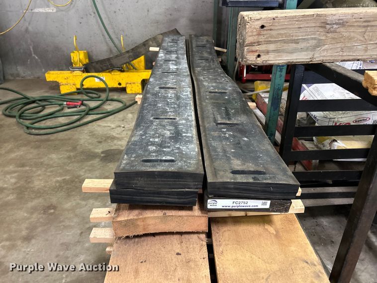 image for item FC2752 (4) rubber snow plow blades