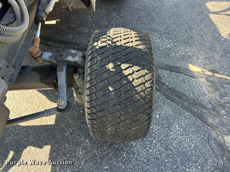 image for item FC2753 Kubota F3080 ZTR lawn mower