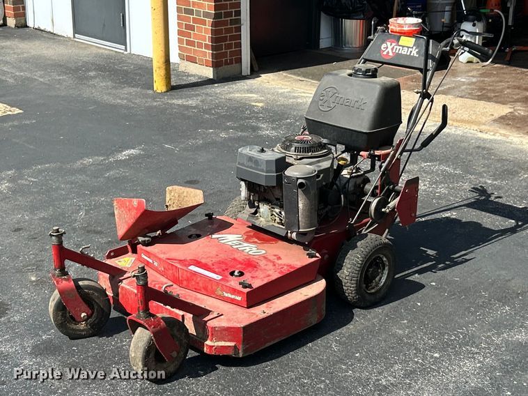 image for item FC2754 Exmark Metro M15KA322P push mower