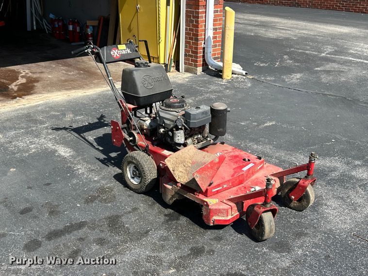 image for item FC2754 Exmark Metro M15KA322P push mower