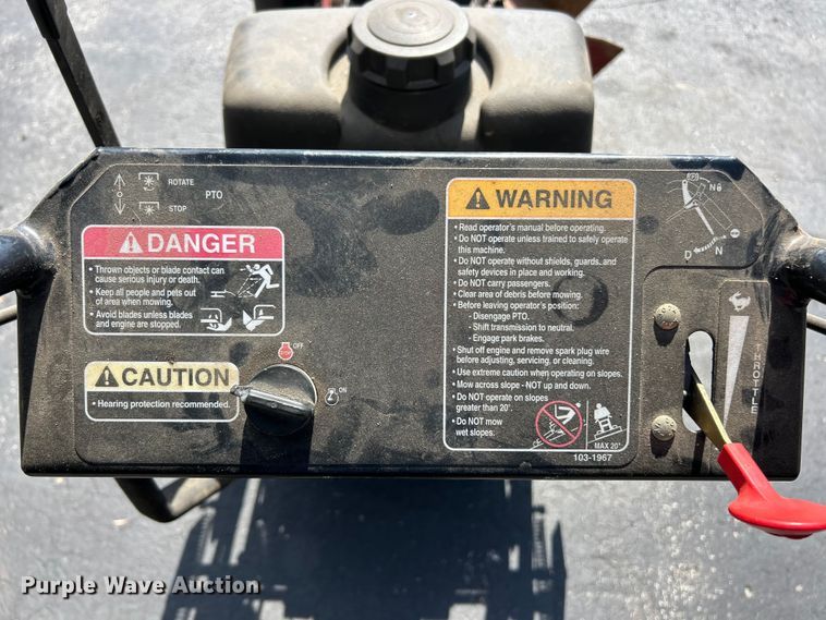 image for item FC2754 Exmark Metro M15KA322P push mower