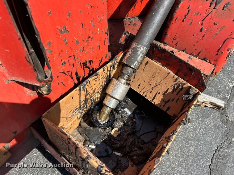 image for item FC2755 2004 Crafco SS125 pothole patcher