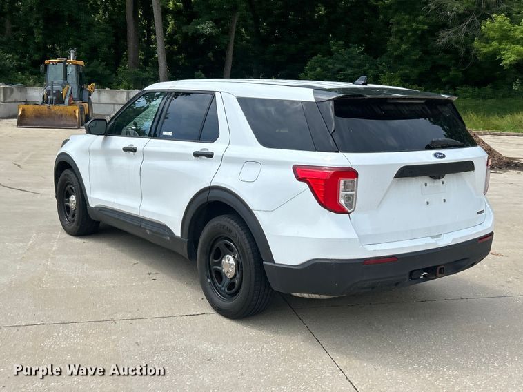 image for item FC2756 2020 Ford Explorer Police SUV