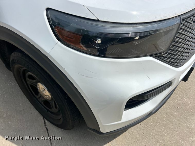 image for item FC2756 2020 Ford Explorer Police SUV
