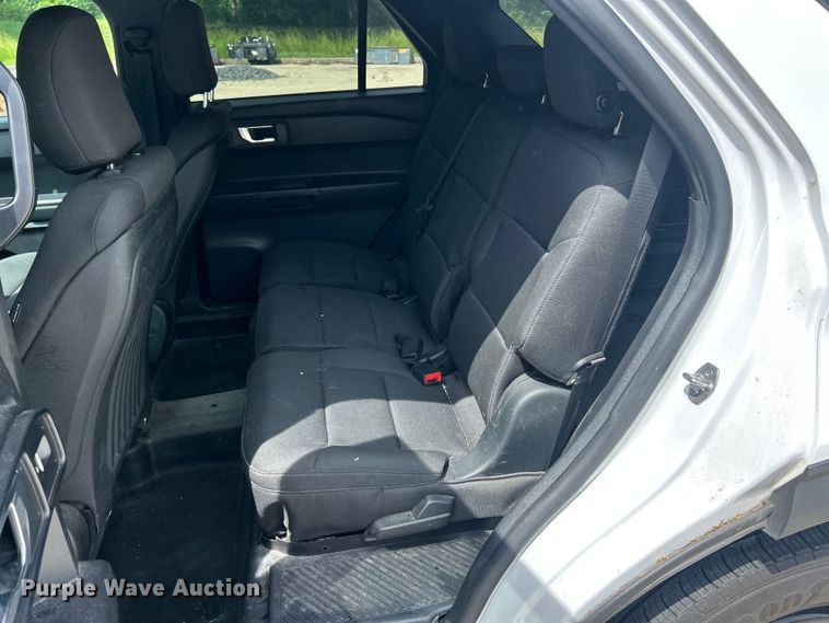 image for item FC2756 2020 Ford Explorer Police SUV