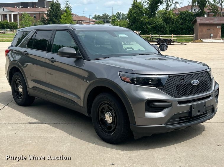 image for item FC2757 2022 Ford Explorer Police SUV