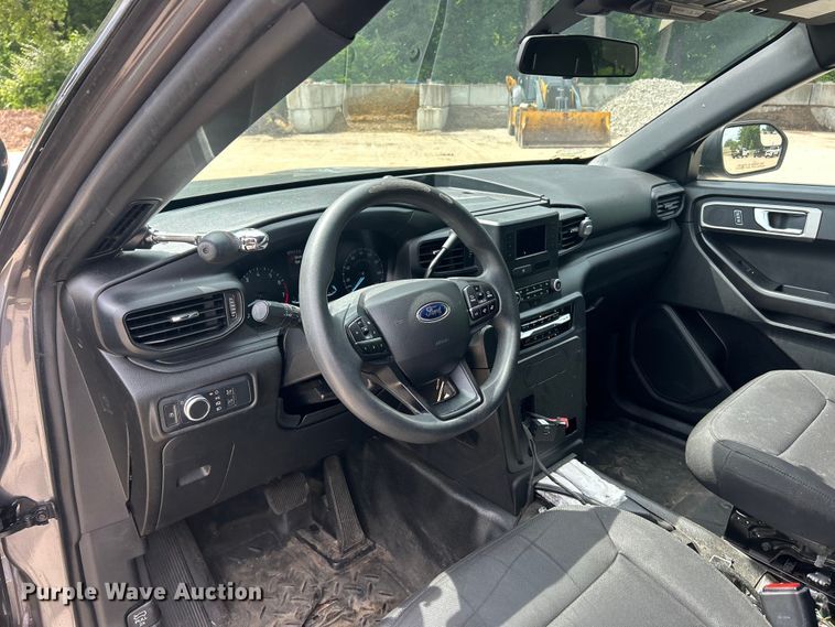 image for item FC2757 2022 Ford Explorer Police SUV