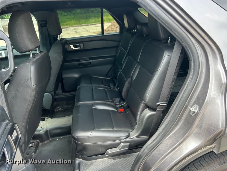 image for item FC2757 2022 Ford Explorer Police SUV