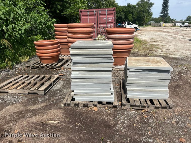 image for item FC2758 Flower pots