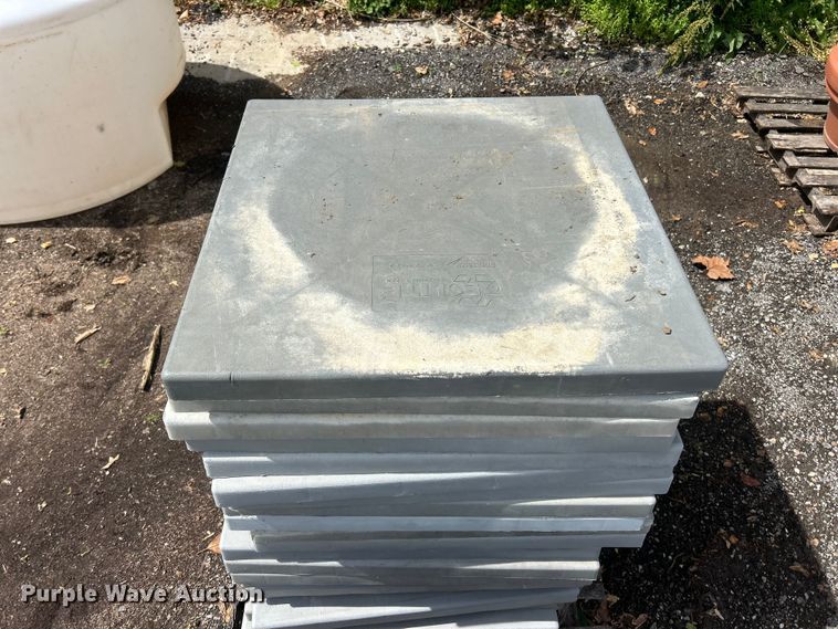 image for item FC2758 Flower pots