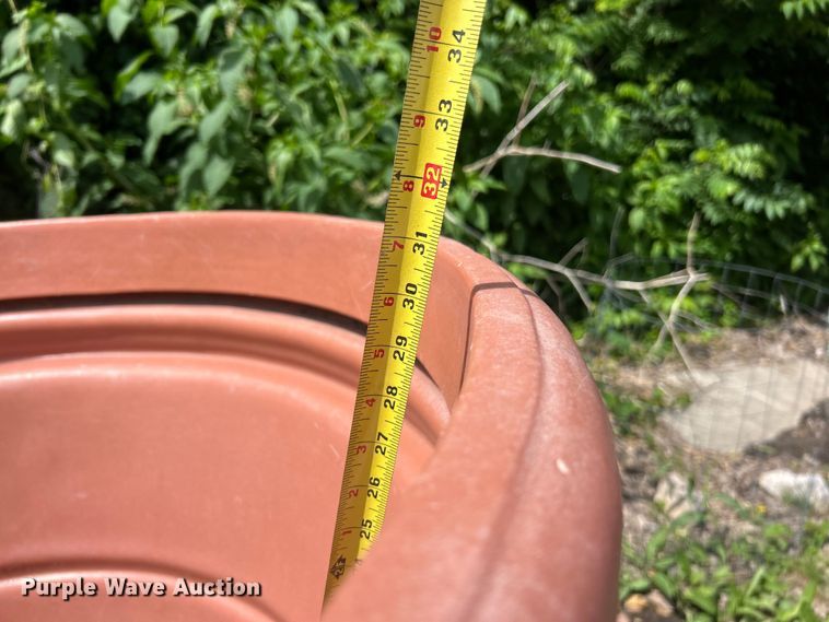 image for item FC2758 Flower pots