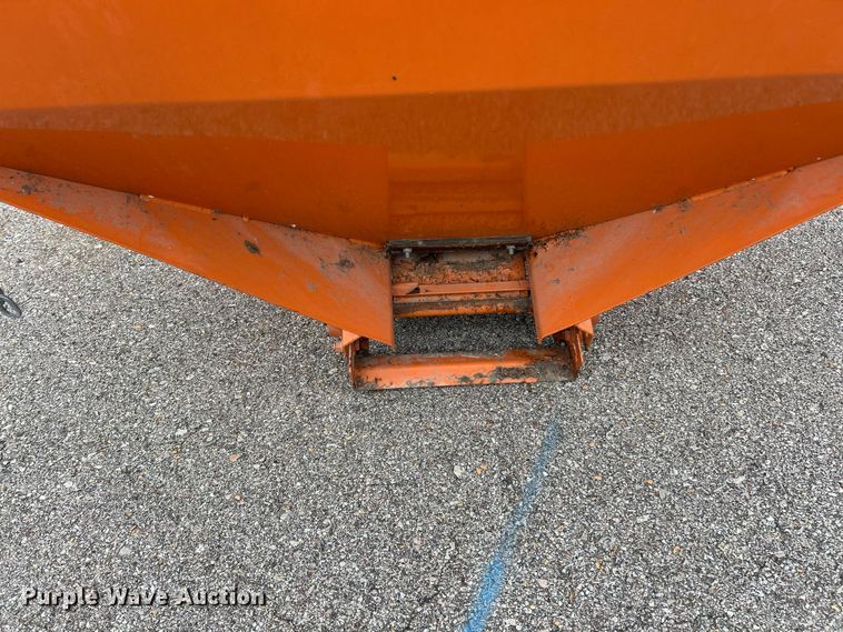 image for item FC2811 Monroe spreader