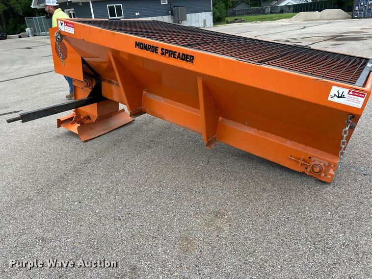 image for item FC2811 Monroe spreader