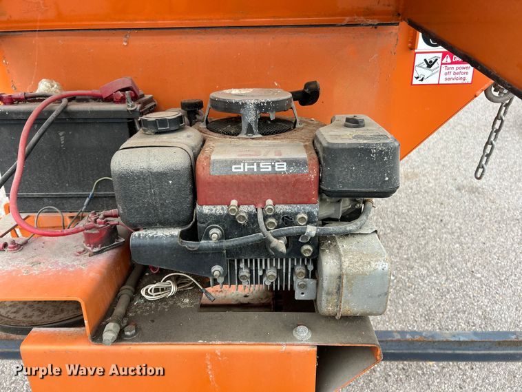 image for item FC2811 Monroe spreader