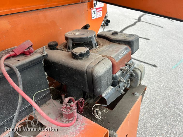 image for item FC2811 Monroe spreader