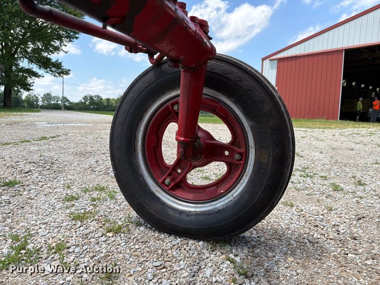 image for item FC3121 International Harvester A1 tractor