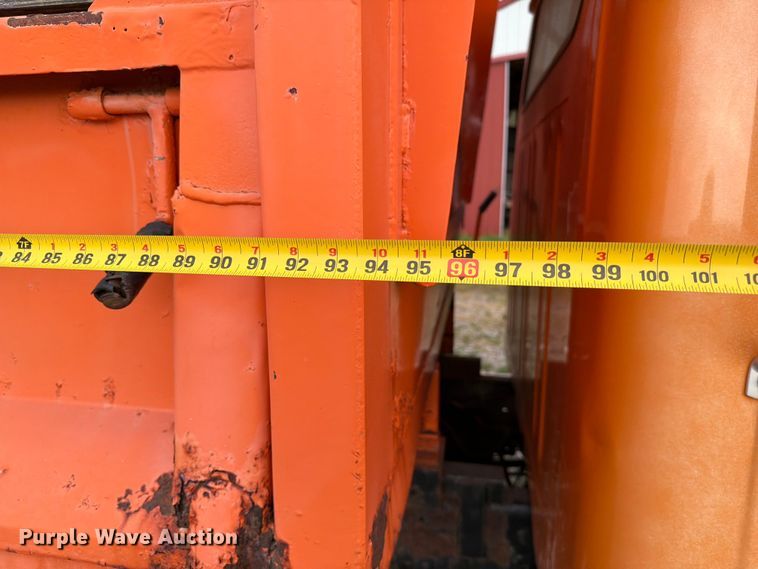 image for item FC3122 1997 International 4700 dump truck
