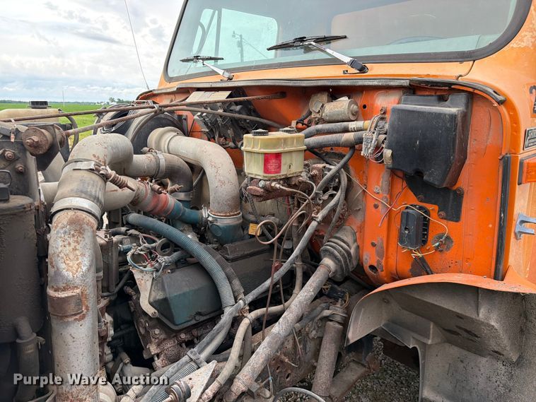image for item FC3122 1997 International 4700 dump truck