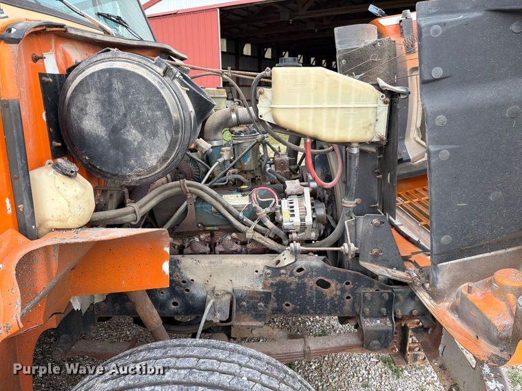 image for item FC3122 1997 International 4700 dump truck