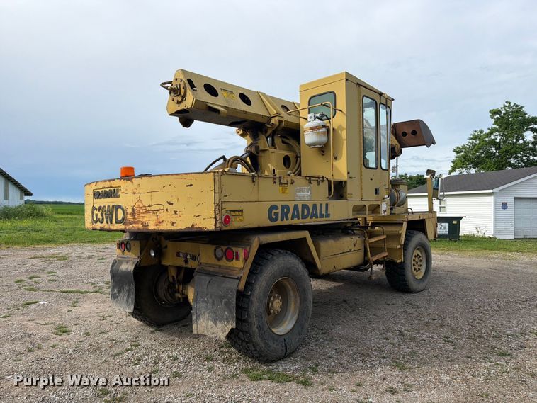image for item FC3125 Gradall GW-394-G3WD 