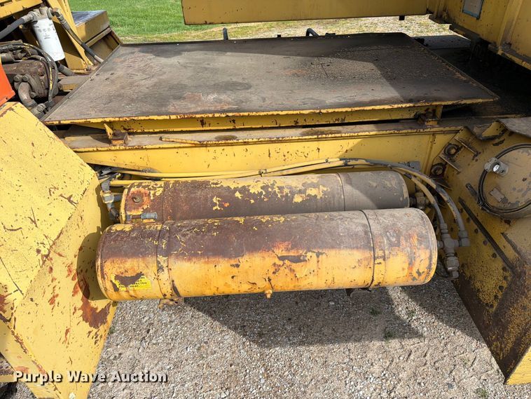 image for item FC3125 Gradall GW-394-G3WD 