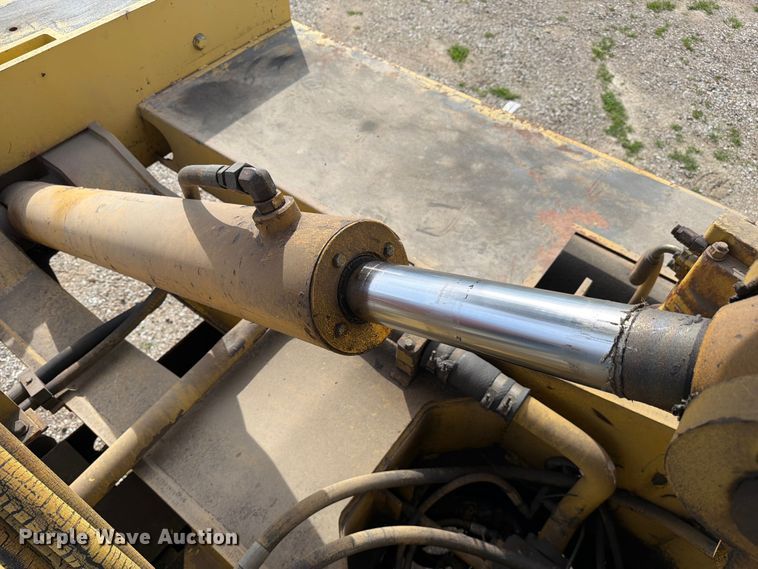 image for item FC3125 Gradall GW-394-G3WD 