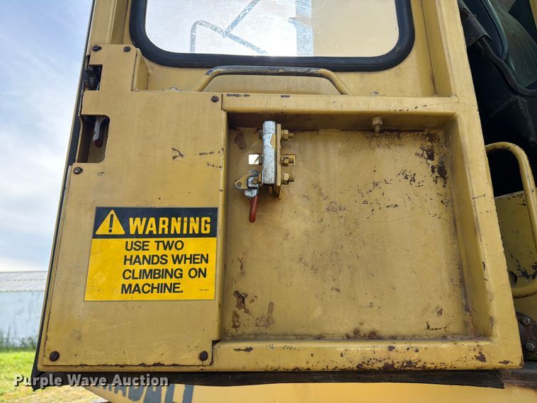 image for item FC3125 Gradall GW-394-G3WD 