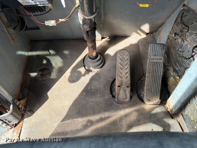 image for item FC3125 Gradall GW-394-G3WD 
