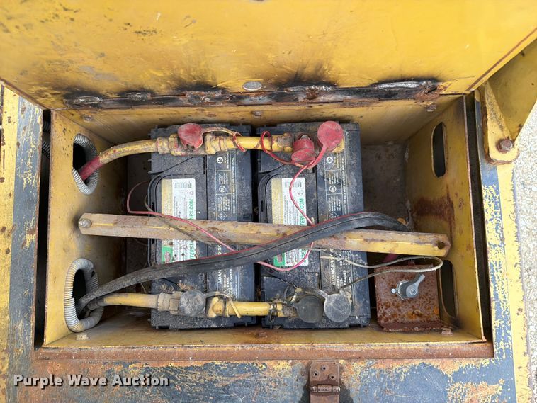 image for item FC3125 Gradall GW-394-G3WD 