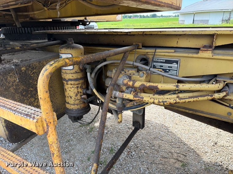 image for item FC3125 Gradall GW-394-G3WD 