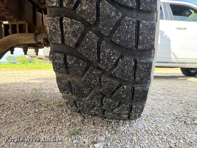 image for item FC3125 Gradall GW-394-G3WD 