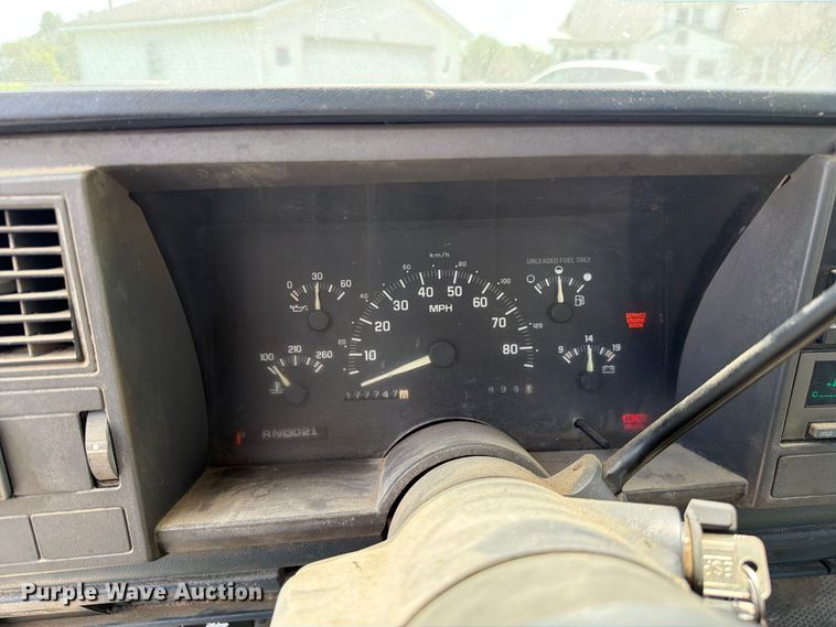 image for item FC3127 1992 Chevrolet C2500 utility bed pickup truck