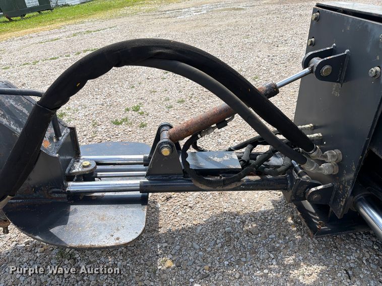 image for item FC3128 Ingersoll-Rand SG50 Grinder skid steer stump grinder