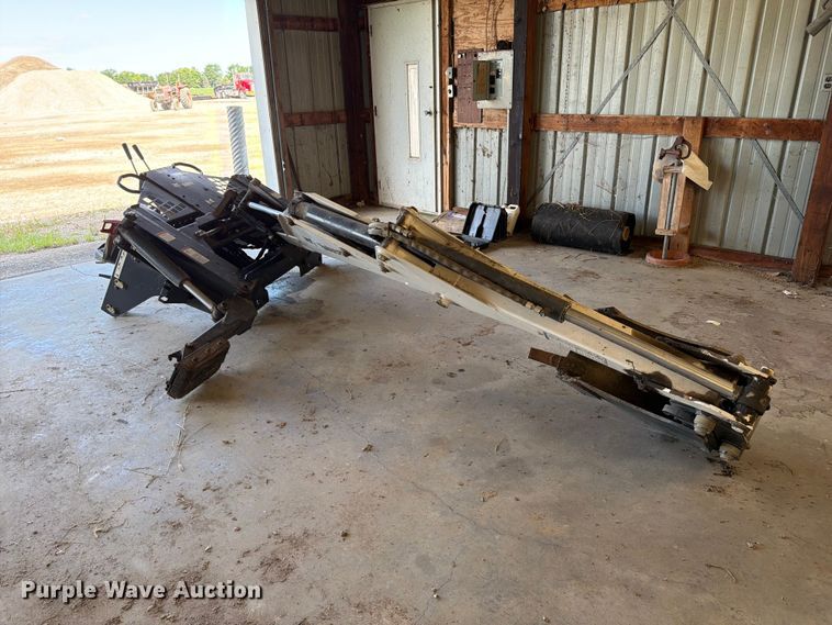 image for item FC3131 Bobcat 709FDS Backhoe skid steer backhoe