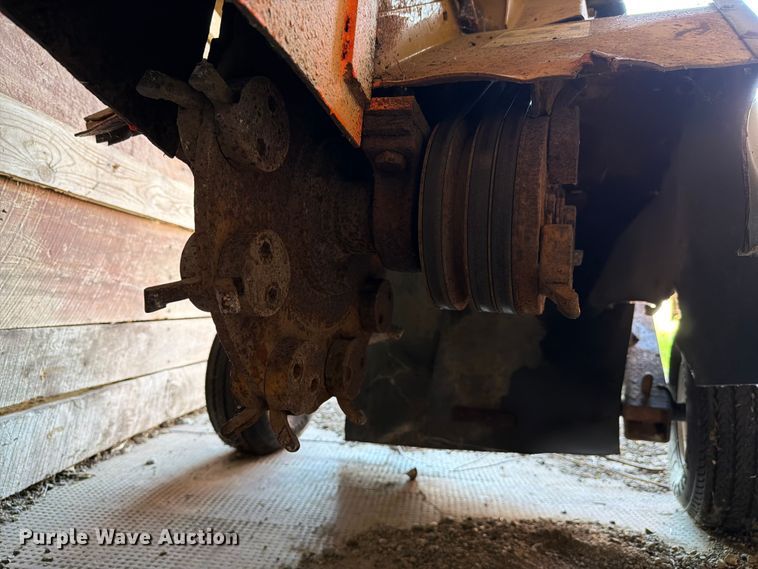 image for item FC3133 Vermeer 630A stump grinder
