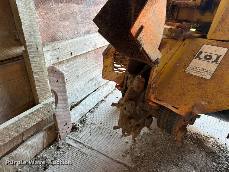 image for item FC3133 Vermeer 630A stump grinder