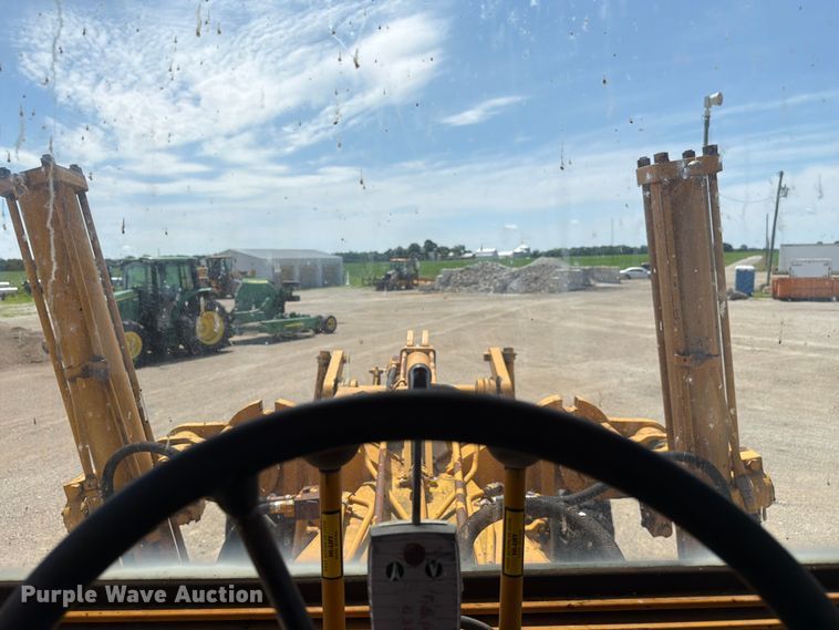image for item FC3135 1984 Champion D-565T motor grader