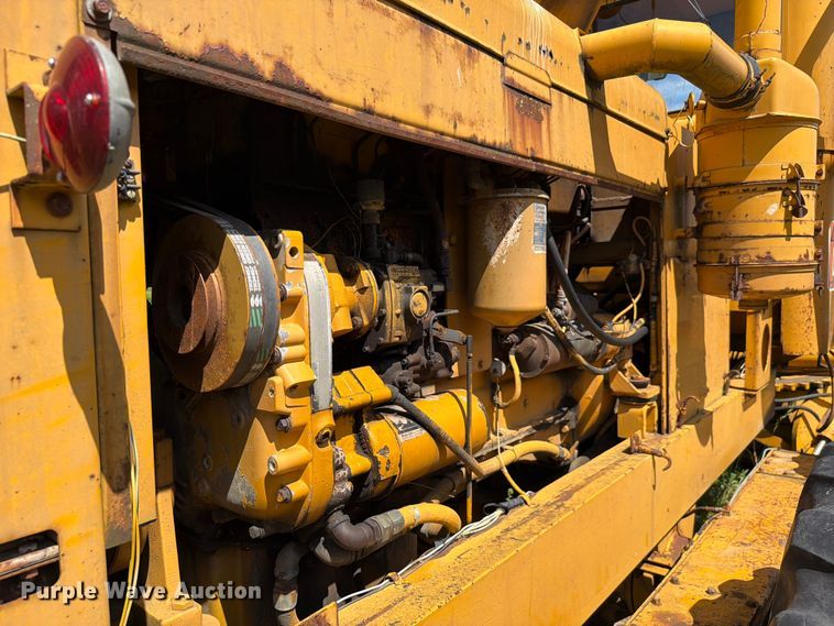 image for item FC3135 1984 Champion D-565T motor grader