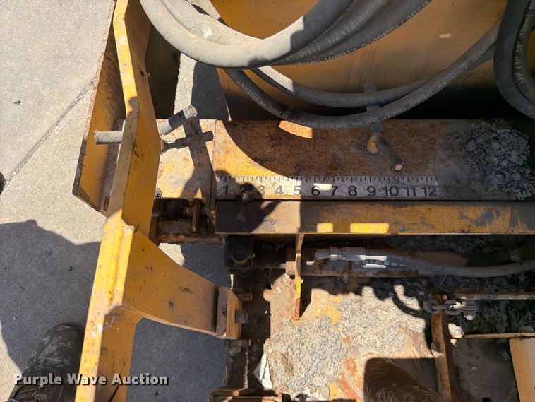 image for item FC3198 Salsco TP44 paver