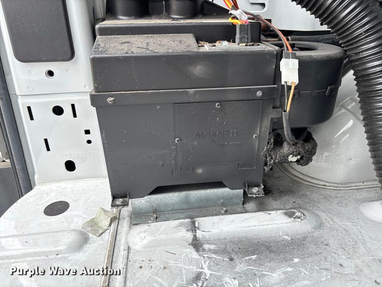 image for item FC5671 2017 Ford Transit 150 van