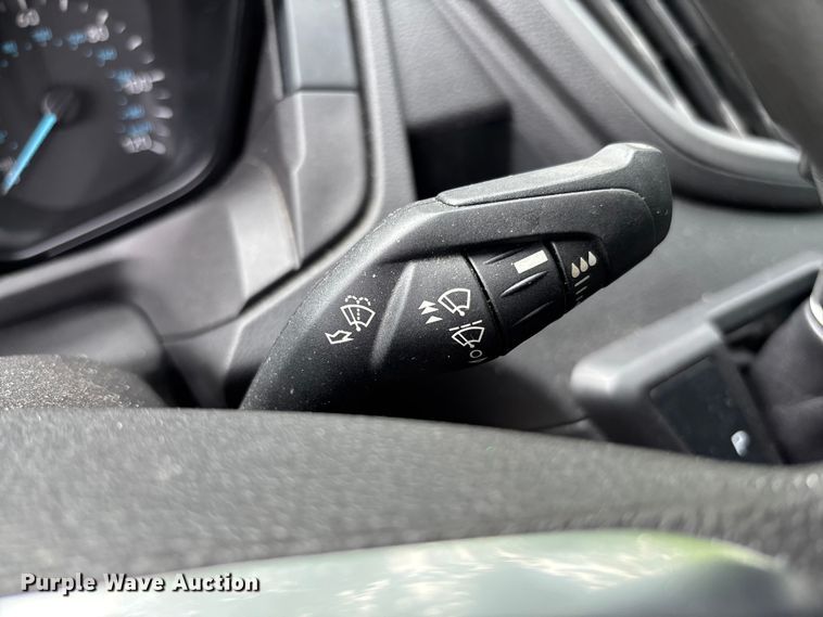 image for item FC5671 2017 Ford Transit 150 van