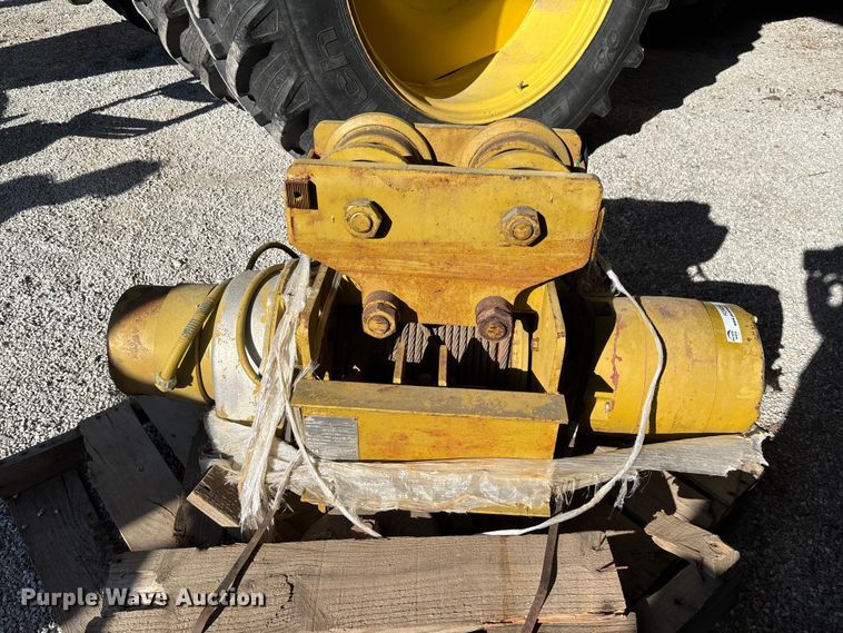 image for item FC5829 Yale CEW3-22PT37S2 hoist